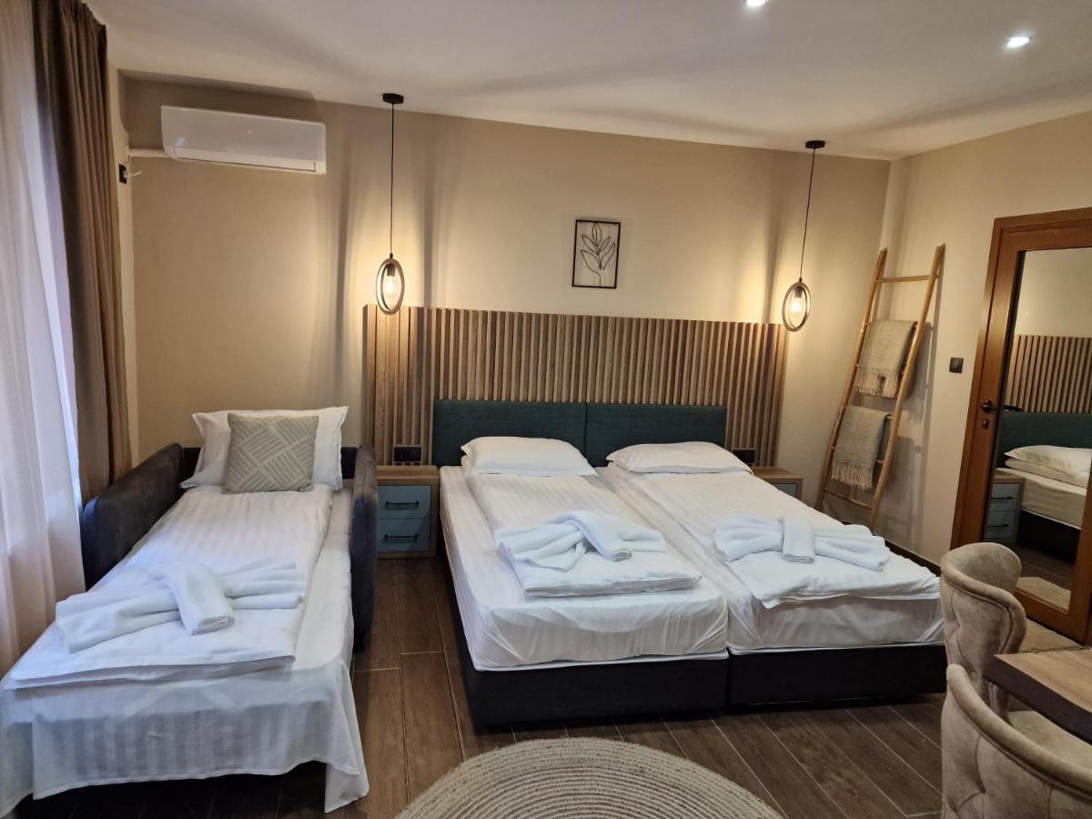 Kamelia Guest Rooms Kazanlak Kültér fotó